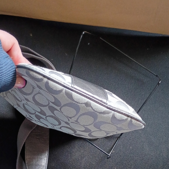 Coach Metallic Sutton Signature Crossbody - Picture 5 of 15